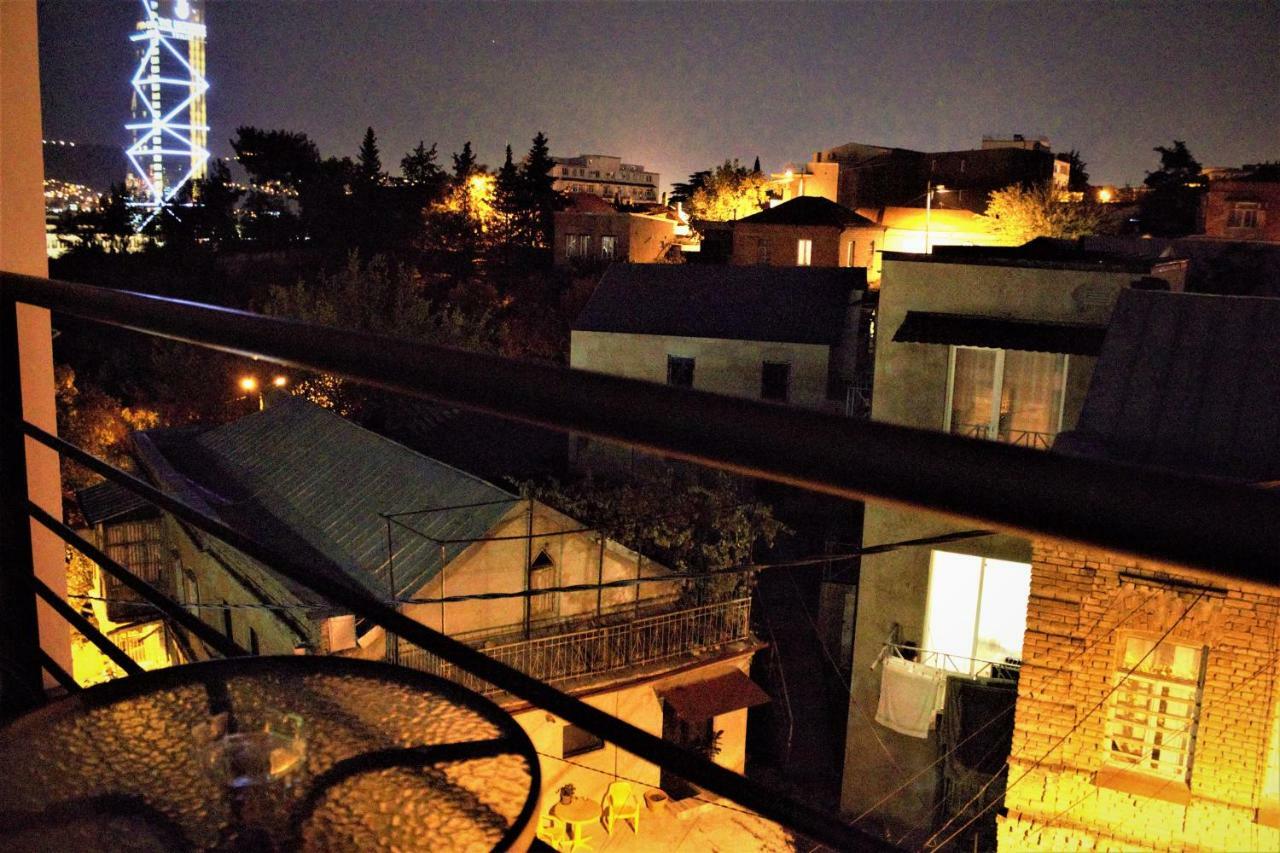 Twins Hotel Tbilisi Exterior foto